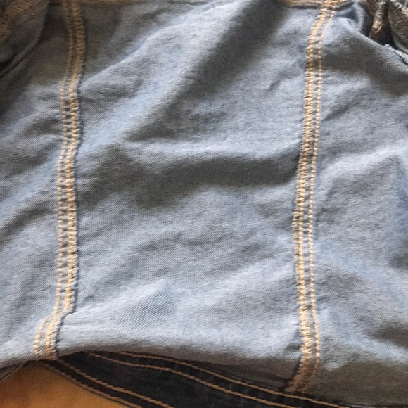 Jean jacket - Picture 4 of 9